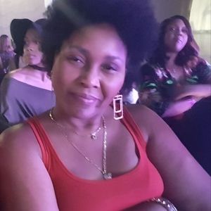 Meet your Posher, Marcie